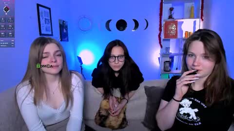 Ronni online show from April 13, 12:01 am