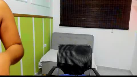 VERONICA online show from November 3, 3:05 pm