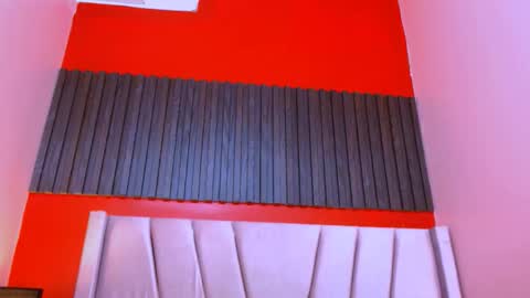 Veronica Robles online show from March 13, 7:59 pm