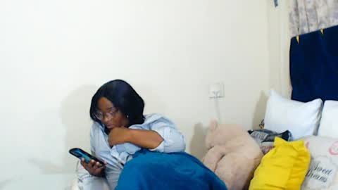 veronicarod1 online show from April 17, 10:01 pm