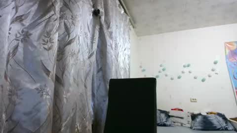 veronika_xi online show from November 28, 7:00 am