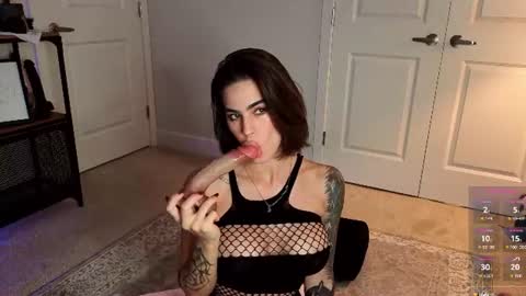 VeronikaVengeance online show from June 18, 11:20 pm