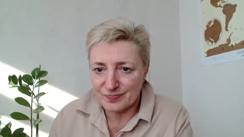 verony_ online show from March 11, 8:52 am