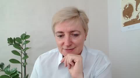 verony_ online show from March 9, 12:20 pm