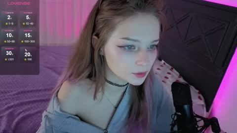 vialeta_baby_ online show from March 14, 6:09 pm