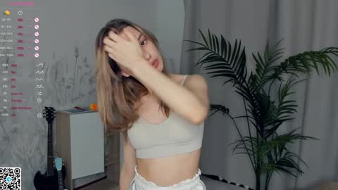 Mikky online show from December 2, 8:09 pm