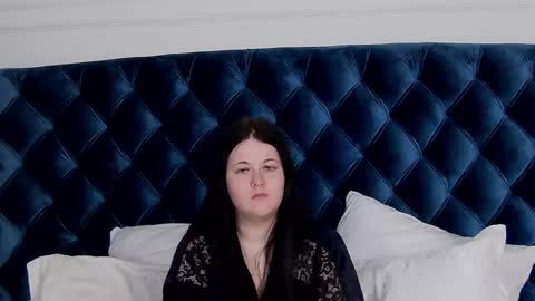 VickiBrooks online show from February 13, 2:56 am