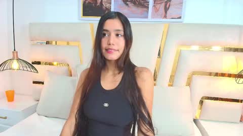 Vicky online show from November 10, 8:48 pm