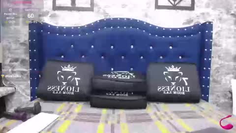 vickycute52 online show from March 11, 7:36 pm