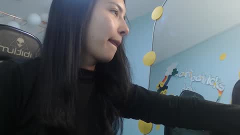 Victoria online show from March 17, 1:37 pm