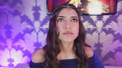  Victoria Lozano  online show from January 16, 12:31 pm