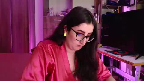 Victoria online show from May 16, 8:52 pm