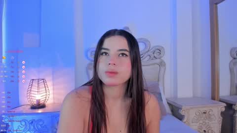 Snapshot of victoria_vallejo chatting on December 3, 11:32 am victoria online show from December 3, 11:32 am