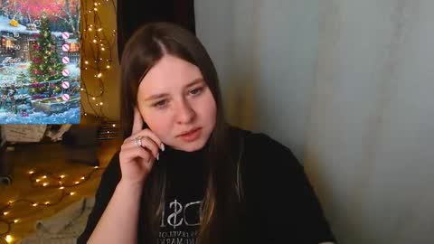 victoriassecrets_ online show from January 10, 5:17 pm