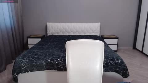 VictoriaTiger online show from September 23, 11:19 am