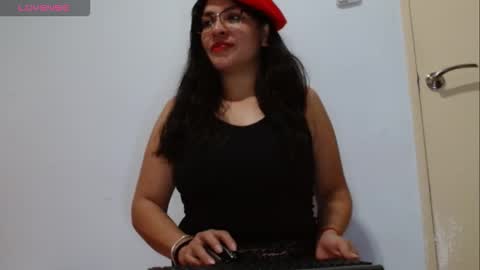 Astrid Collins online show from January 19, 7:59 am