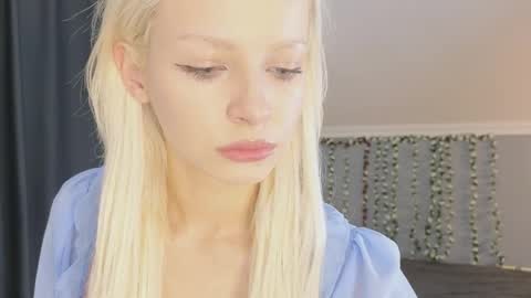 Eva online show from April 18, 12:40 pm