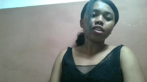 vierge28430 online show from July 16, 11:04 am