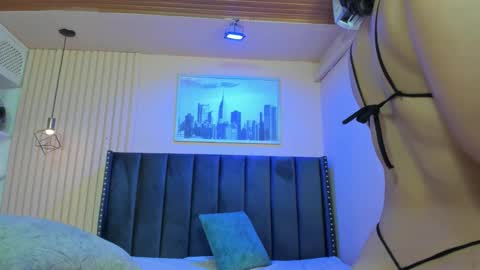 Viiolett online show from February 22, 8:21 pm