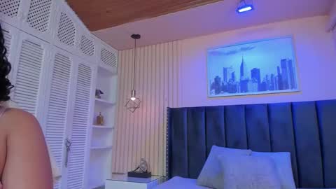 Viiolett online show from October 8, 9:41 pm