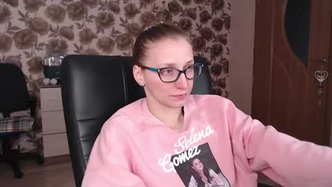 Vika online show from December 25, 6:20 am