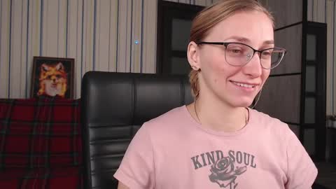 Vika online show from December 19, 7:39 pm