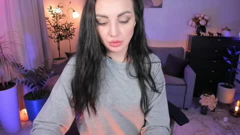 Viki Bellson online show from March 25, 8:45 pm