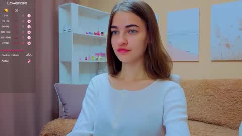 vikiberry online show from September 20, 4:44 am