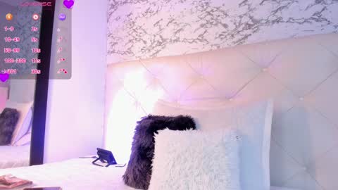 Snapshot of viktoria_davis_ chatting on February 21, 1:00 am Viktoria online show from February 21, 1:00 am