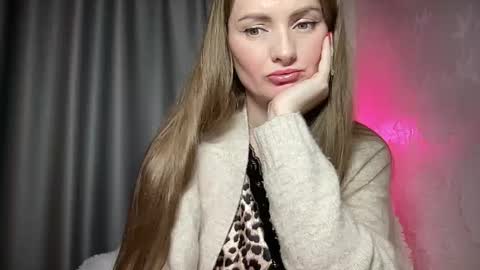 Funny  girl online show from November 14, 10:15 am