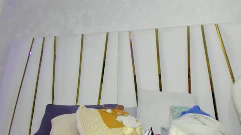 violeet_gray online show from February 2, 11:31 am