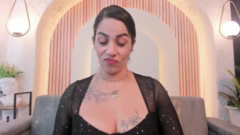 Violette online show from March 7, 10:33 am