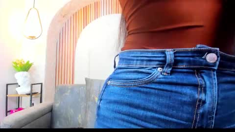 Violette online show from February 12, 10:50 am