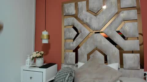 KARLA GAEZ online show from April 14, 12:16 pm