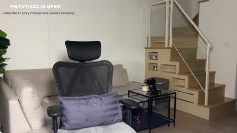 Fantasy Black Girl online show from December 15, 4:12 pm