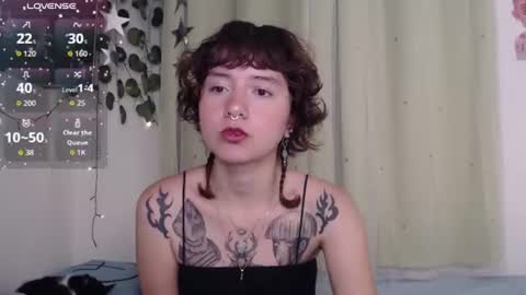 Violet online show from June 13, 8:34 am