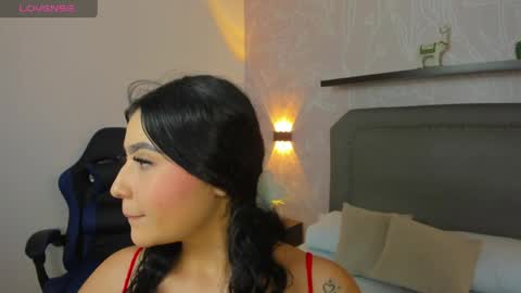 V I O L E T online show from April 21, 2:26 am