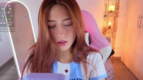 violet online show from January 10, 6:01 pm