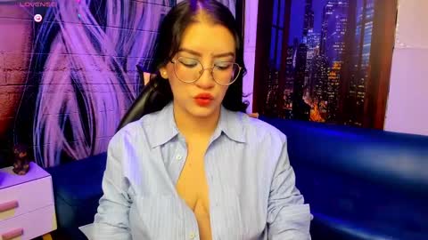Snapshot of violeta_diazz chatting on February 11, 9:14 pm online show from February 11, 9:14 pm