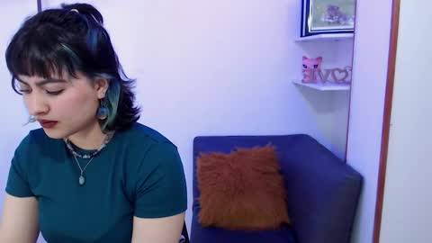 Snapshot of violeta_ximenez chatting on October 15, 9:39 pm Violeta online show from October 15, 9:39 pm