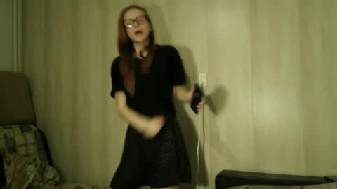 violet online show from March 15, 3:47 pm