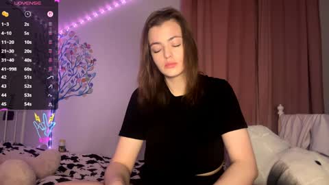 Eva online show from April 9, 5:51 pm