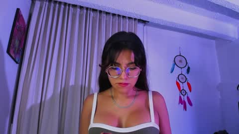 Violet online show from January 8, 12:06 am