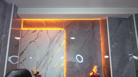 violeth_b online show from April 6, 1:12 pm