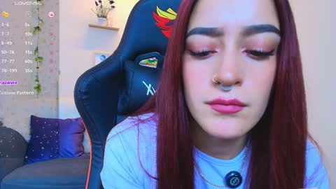 violeth_rosse_ online show from April 9, 2:03 am