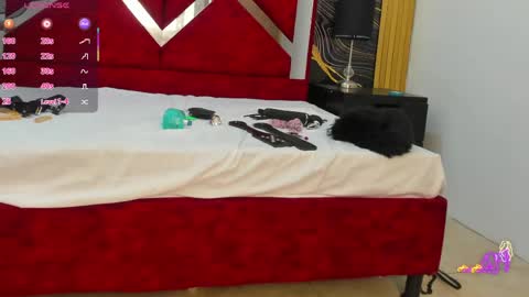 Violet Rose online show from April 18, 2:47 am