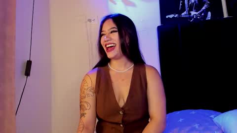 Violet salvatore online show from November 10, 5:02 am