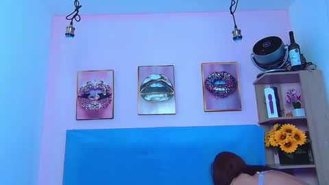 Snapshot of violett_froz chatting on October 7, 7:29 pm Violeta froz online show from October 7, 7:29 pm