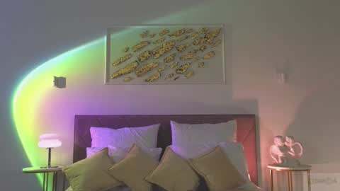 violetta_finch online show from October 28, 11:27 am