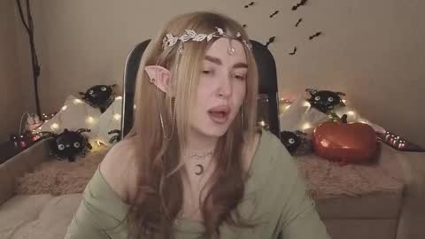 ViolettaOtis online show from October 30, 10:49 am